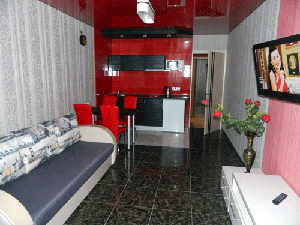 Гостиная в квартире посуточно на пр.Ленина возле метро Научная в Харькове.